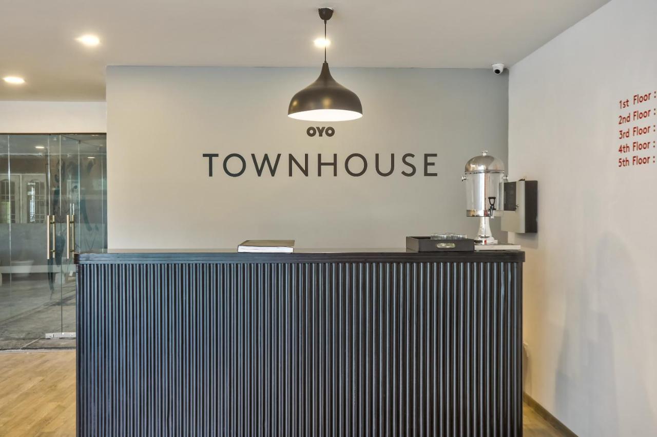 Hotel Oyo Townhouse 156 Maraimalai Nagar Chennai Esterno foto