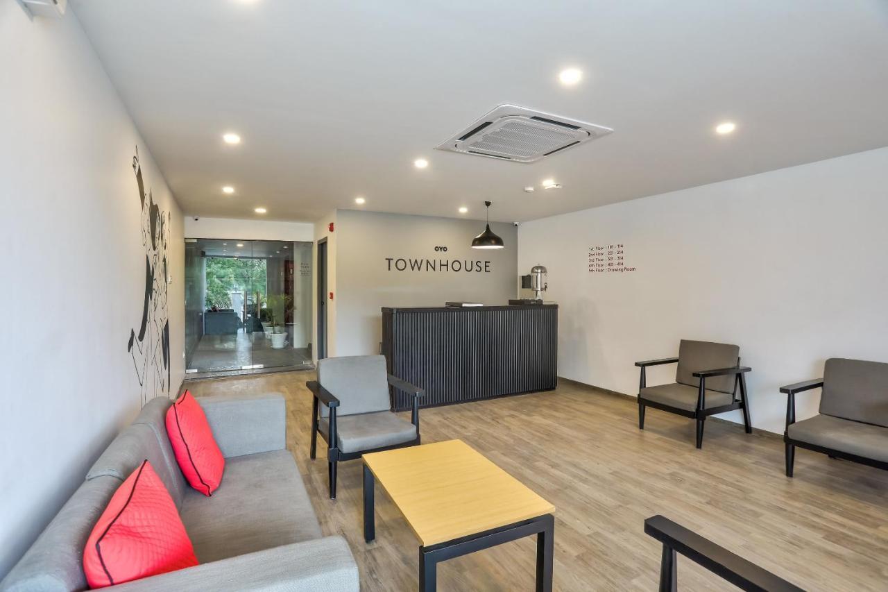 Hotel Oyo Townhouse 156 Maraimalai Nagar Chennai Esterno foto