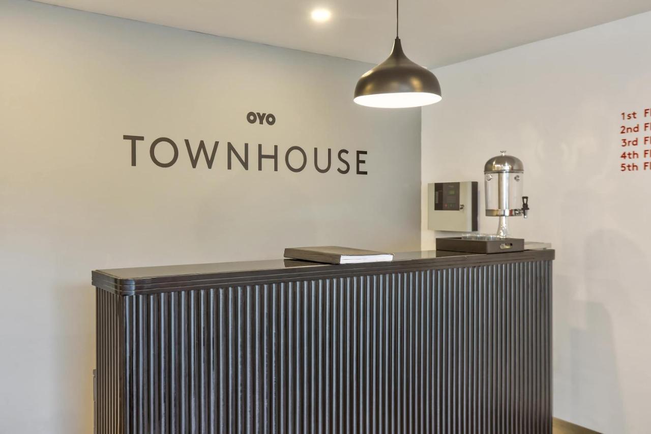 Hotel Oyo Townhouse 156 Maraimalai Nagar Chennai Esterno foto
